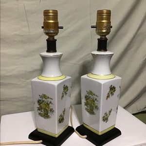 Two beautiful vintage ceramic lamps with yellow floral design made in Japan